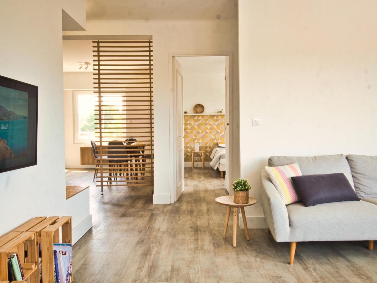 Ferienwohnung Plage A 200 Metres. Vue Mer Et Esterel ! Renove Saint-Raphaël Exterior foto